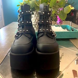 never been worn demonias price is negotiable.